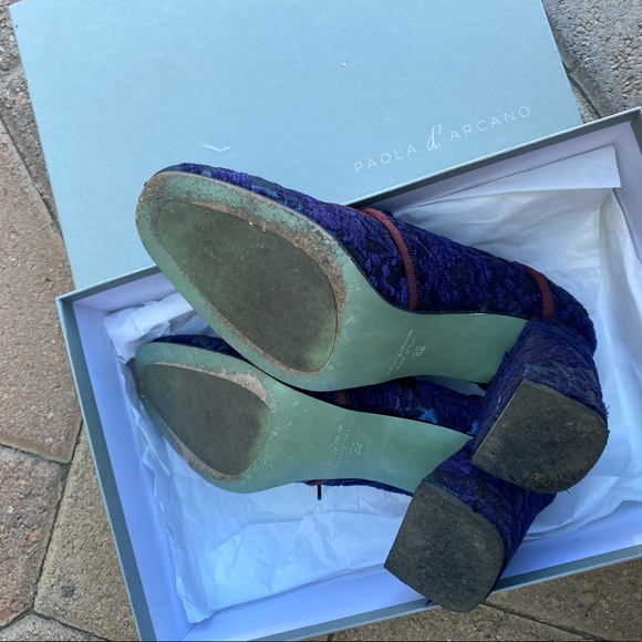 LaCie platforms with bow tie - Picture 5 of 5